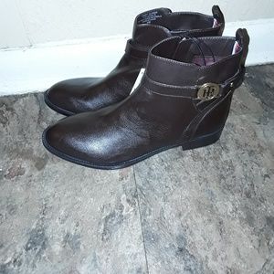 Tommy Hilfiger boots